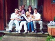 Jutta, Dale, Denise, Dylan und Sandra mit Phoenix, Irina mit Xander, Boris